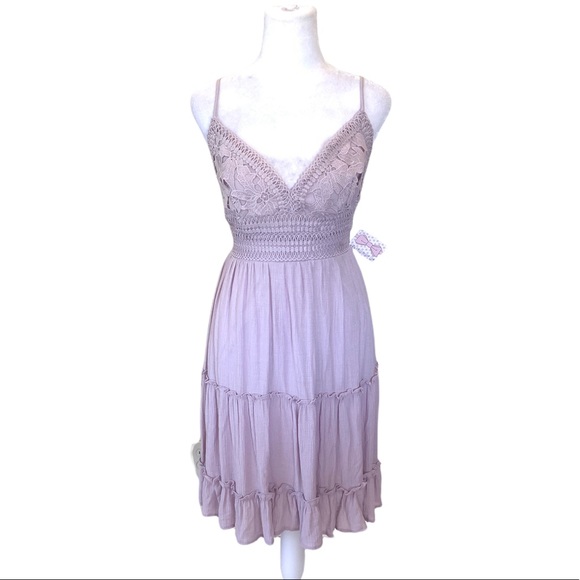 SOLD Daisy Shoppe San Clemente Lilac Lace Tie-Back Ruffle Dress size med Large - Picture 9 of 15